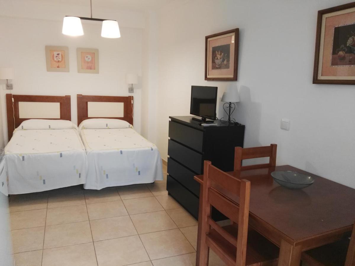 Apartamentos El Barrio Nerja Exterior photo